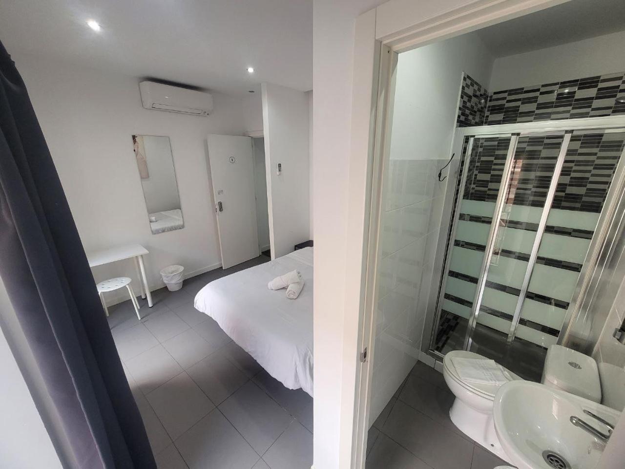 מאלגה Ayz Frailes - Auto Check-In Property (Adults Only) מראה חיצוני תמונה