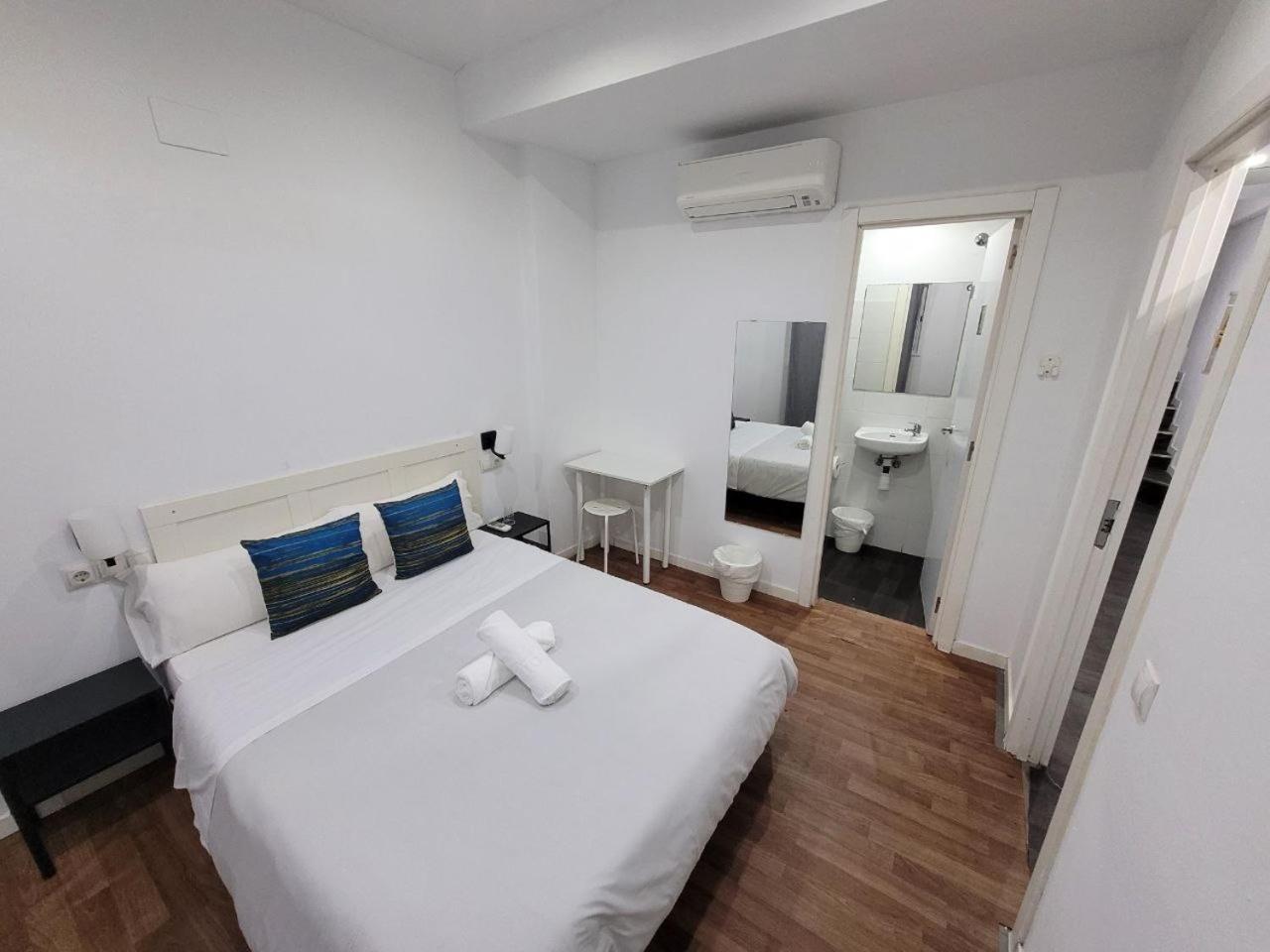 מאלגה Ayz Frailes - Auto Check-In Property (Adults Only) מראה חיצוני תמונה