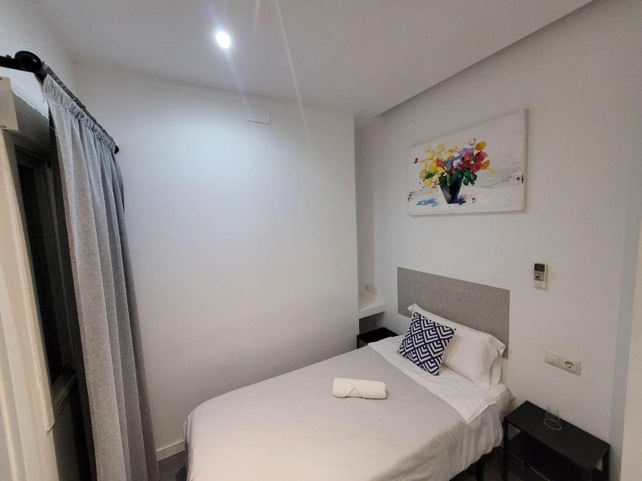 מאלגה Ayz Frailes - Auto Check-In Property (Adults Only) מראה חיצוני תמונה