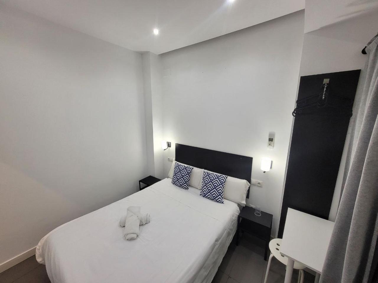 מאלגה Ayz Frailes - Auto Check-In Property (Adults Only) מראה חיצוני תמונה