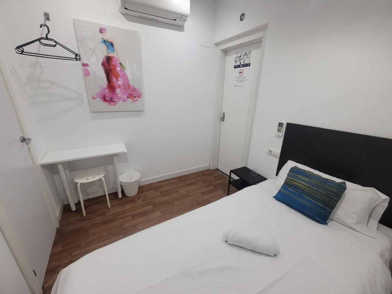 מאלגה Ayz Frailes - Auto Check-In Property (Adults Only) מראה חיצוני תמונה